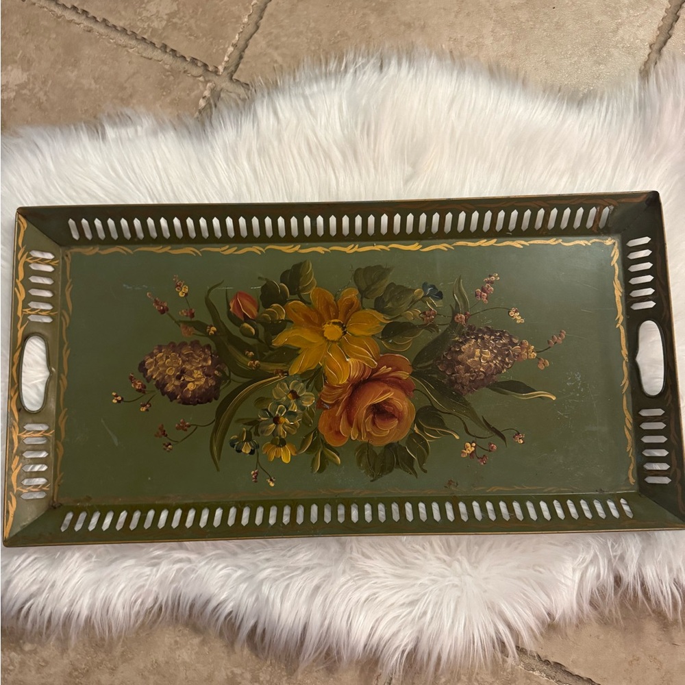 ANTIQUE FRENCH TOLE PEINTE GREEN
TRAY